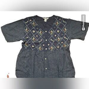 4 for $20 Women’s button down dress striped size large